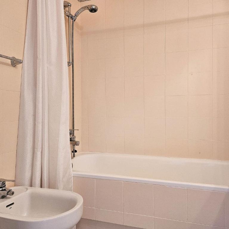 3 bedroom penthouse apartment in Calahonda - Apartamento Ático - 27