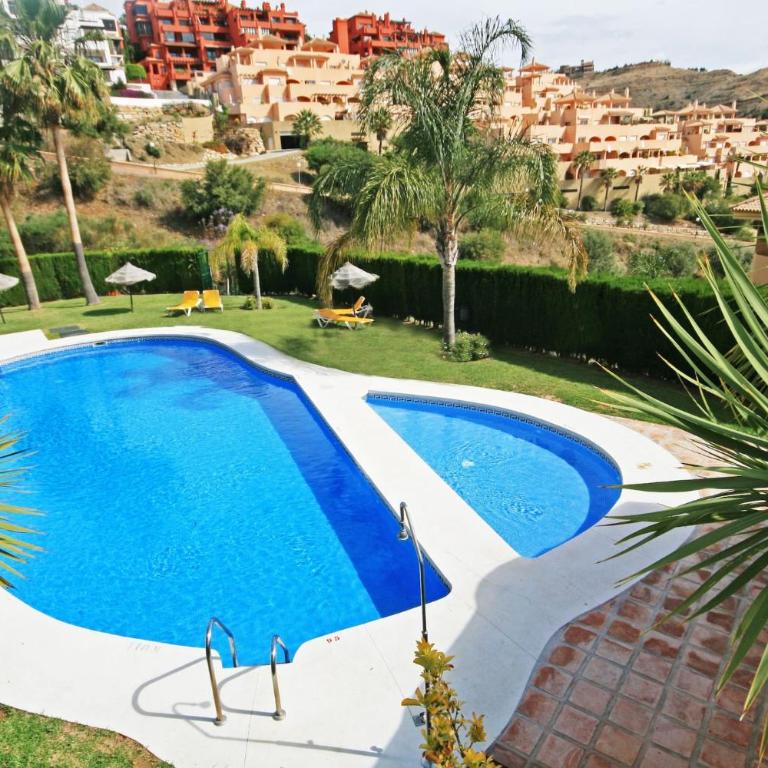 3 bedroom penthouse apartment in Calahonda - Apartamento Ático - 43