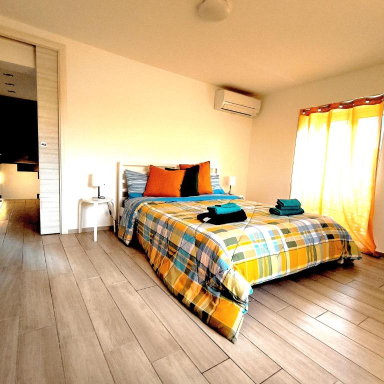 Attico con terrazzo al centro storico di Catania - Appartamento con 2 Camere da Letto, Terrazza e Vista Mare - 20