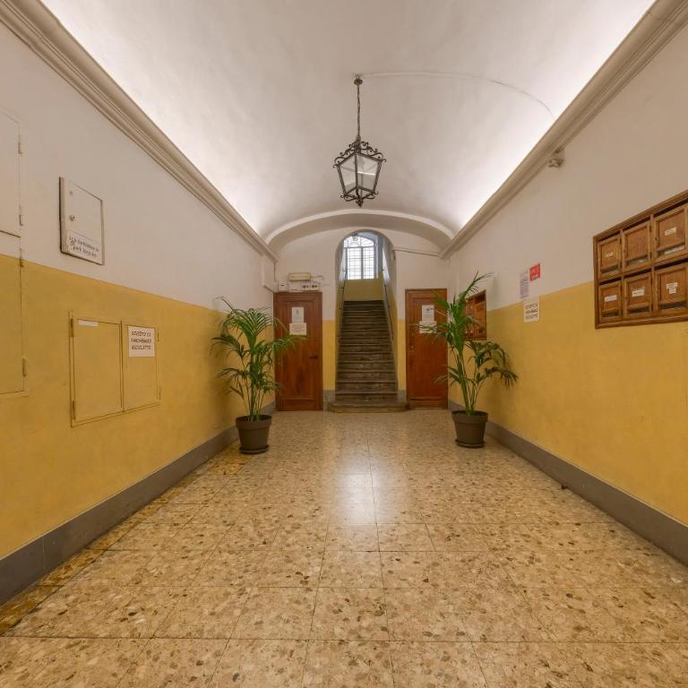 Signoria Square Apartment - Two-Bedroom Apartment - 33