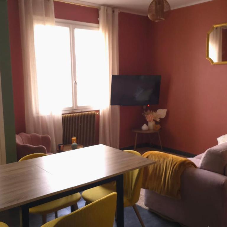 3 pièces avec vue proche du Port de Nice - Appartement 2 Chambres - 21