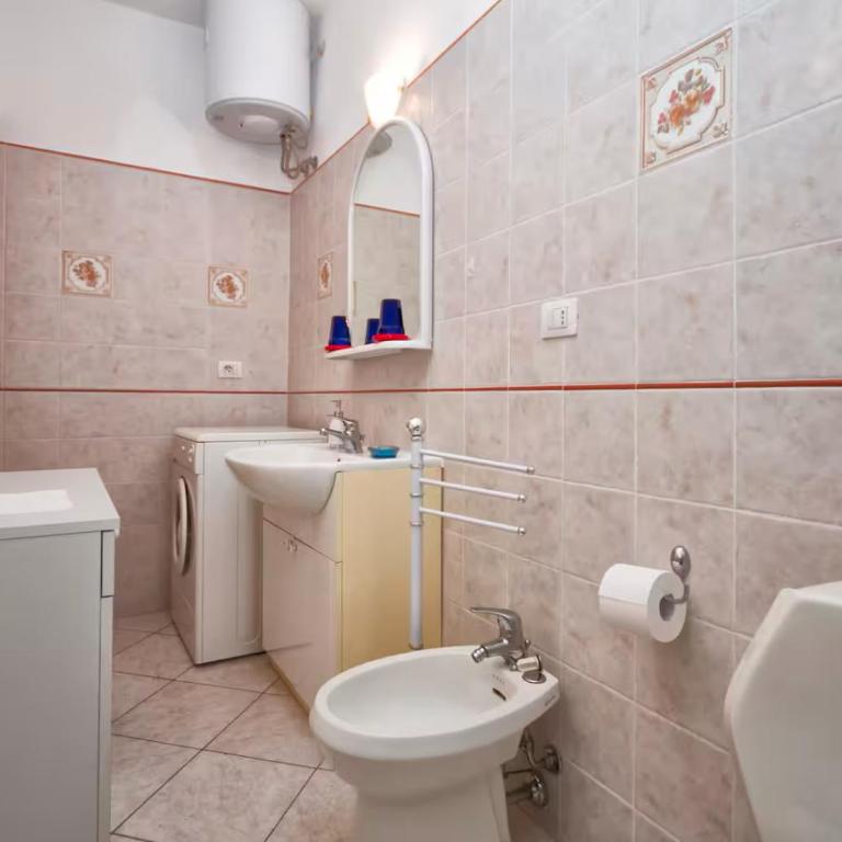 Le case di Lidia due appartamenti con piscina e accesso diretto al mare - Appartamento con 1 Camera da Letto e Vista Mare - 16
