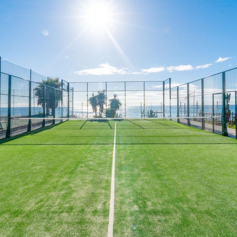 Beachfront Apartment with Pool, Padel & Private Parking - Apartamento de 2 dormitorios - 49