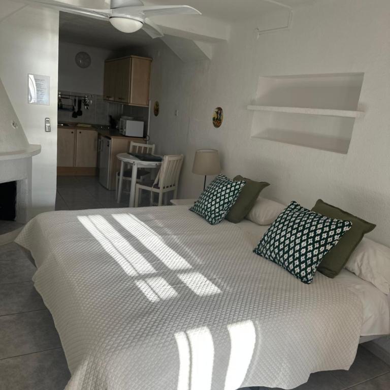 Apartamentos Casa Blanca - Estudio con vistas al mar - 4