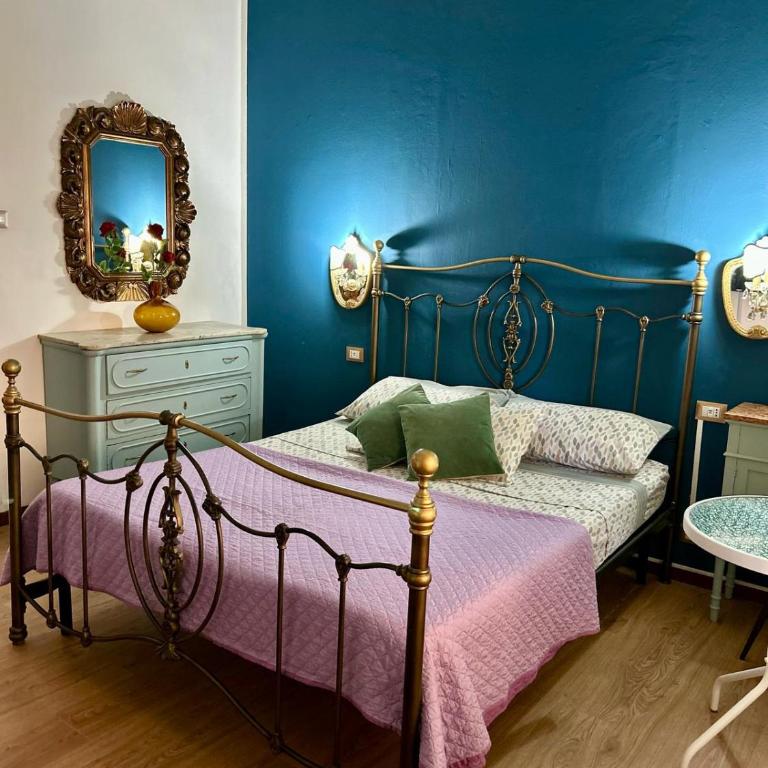 Leon - Double Room - 11