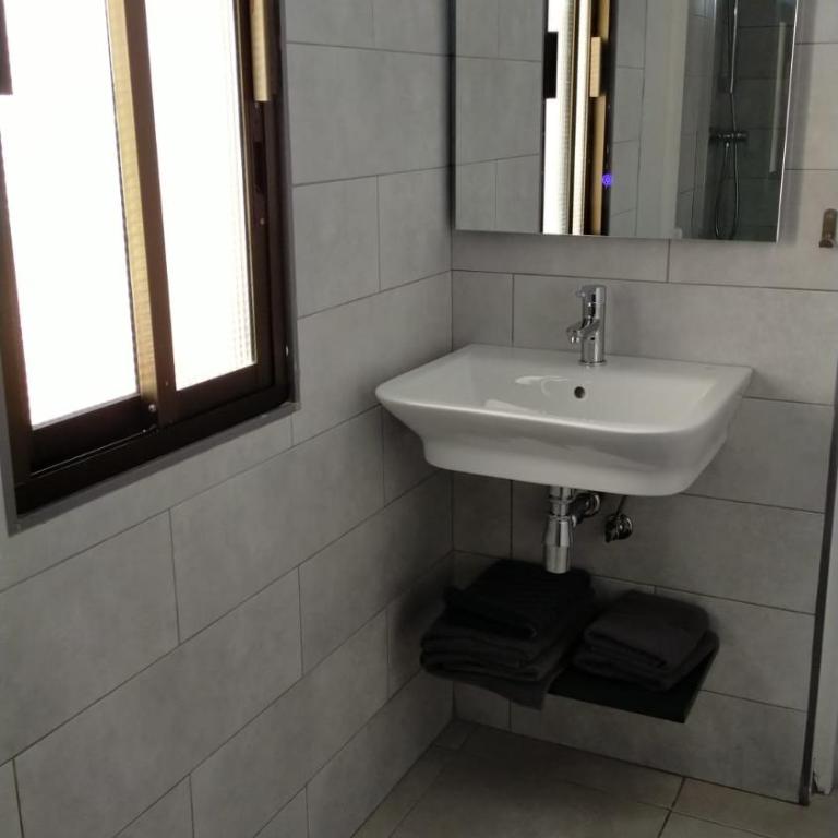 Apartamentos Casa Blanca - Apartamento de 2 dormitorios con balcón - 8