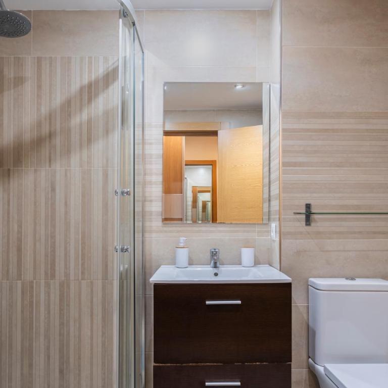 COL3 - Wifi, Smart TV, Piscina, 900 metros playa, La Colina - Apartamento de 1 dormitorio - 10