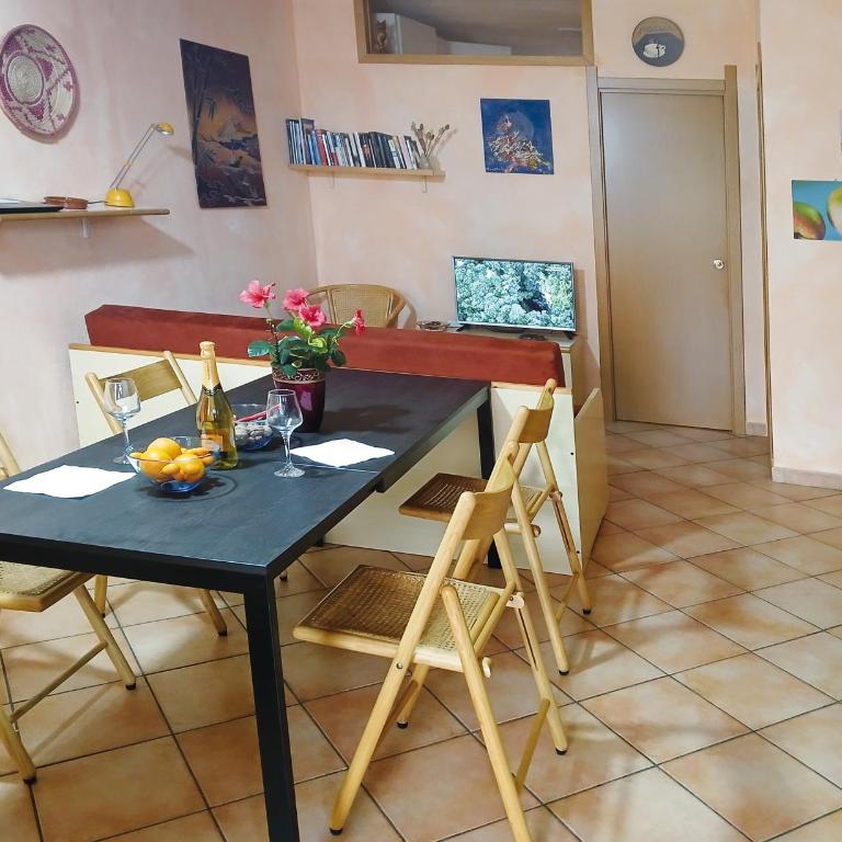 Le case di Lidia due appartamenti con piscina e accesso diretto al mare - Appartamento con 1 Camera da Letto e Vista Giardino - 18