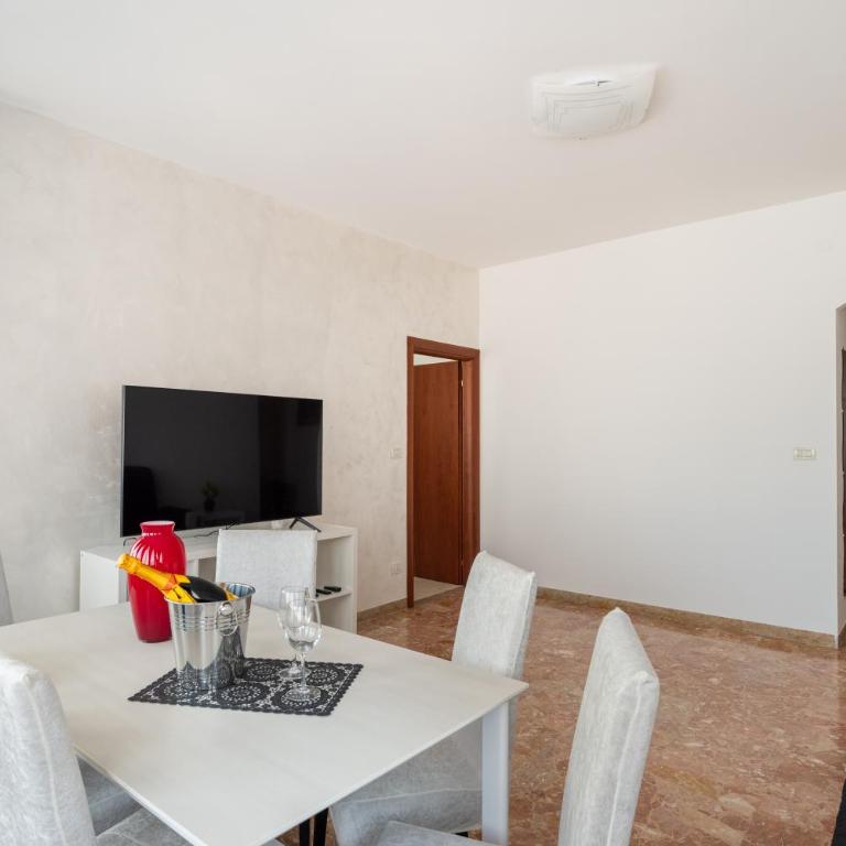 Like At Home Venice - Mestre - Appartamento con 2 Camere da Letto - 5