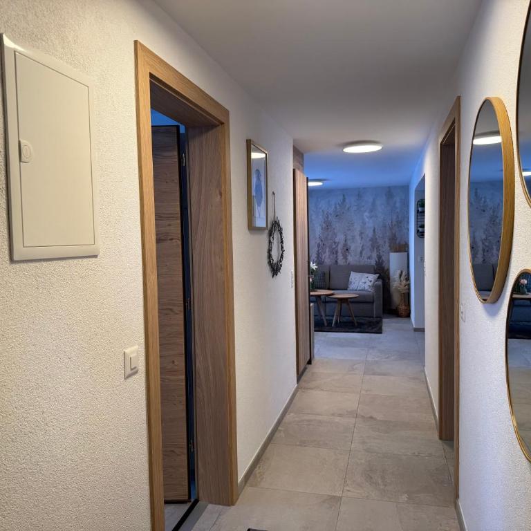 Hotel und Appartments Eden - Apartment mit 2 Schlafzimmern mit Balkon und Terrasse - 3