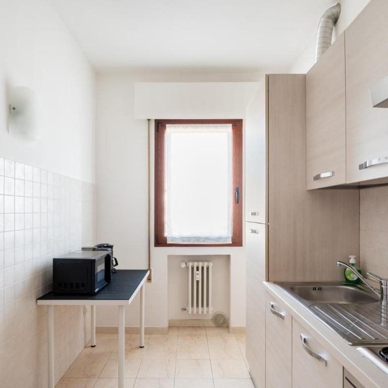 Like At Home Venice - Mestre - Appartamento con 2 Camere da Letto - 10