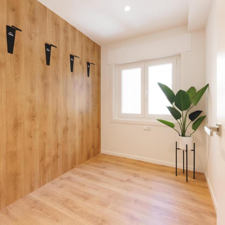 Bravissimo Palau Firal, near parc La Devesa - Apartamento de 3 dormitorios - 42