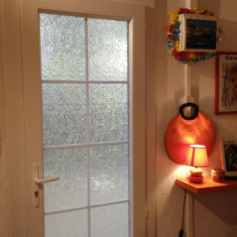 Pretty Studio, tv, wifi, portable aircon! - Apartment mit 1 Schlafzimmer - 5