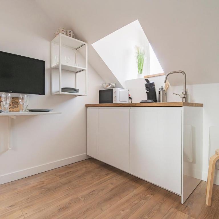 CELIAN,centre Reims pour 4 pers - Apartment mit 1 Schlafzimmer - 14