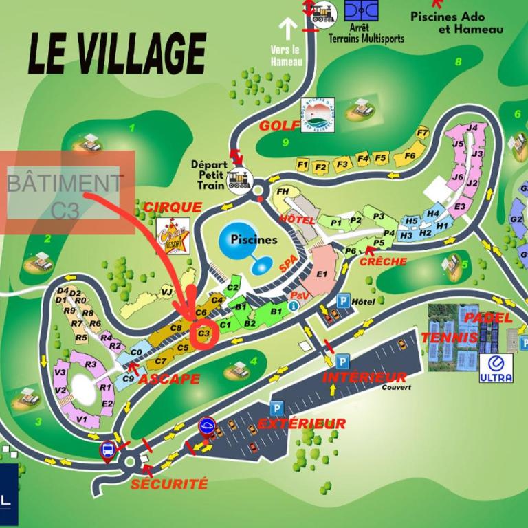 CAP ESTÉREL studio 4 pers équipé, belle vue Golf, centre village PIERRE & VACANCES , PARKING inclus et 5 PISCINES accès gratuit, CLIM, WIFI, TV, lave-vaisselle et lave-linge,four, plancha - Appartement 1 Chambre - 18