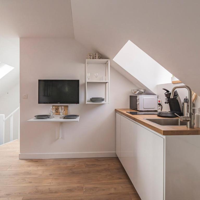 CELIAN,centre Reims pour 4 pers - Apartment mit 1 Schlafzimmer - 2