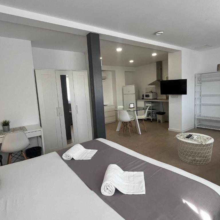 BET Apartments - Reig - Family Studio - 7