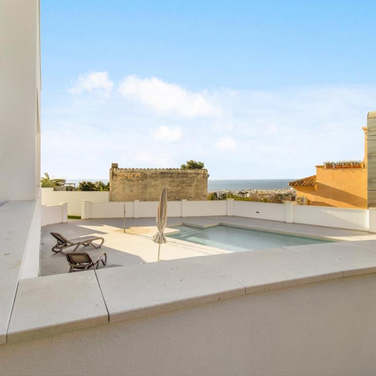Terrace, Views, Pool and Garage Apartament in Nerja - Apartamento de 2 dormitorios - 4