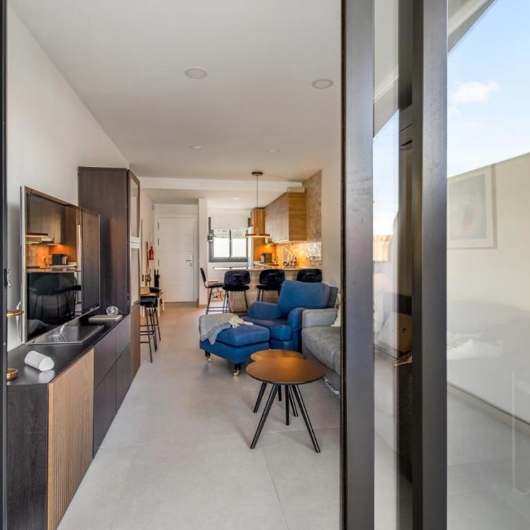 Terrace, Views, Pool and Garage Apartament in Nerja - Apartamento de 2 dormitorios - 16