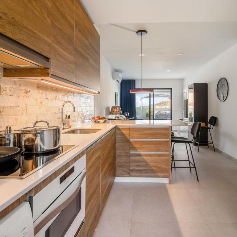 Terrace, Views, Pool and Garage Apartament in Nerja - Apartamento de 2 dormitorios - 18