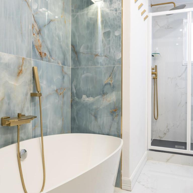 Santa Croce Luxury Apartment - Appartamento con 3 Camere da Letto - 11