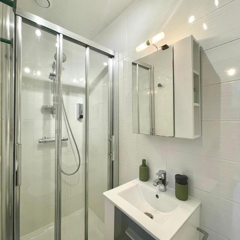 Studio Le Bareuzai - One-Bedroom Apartment - 37