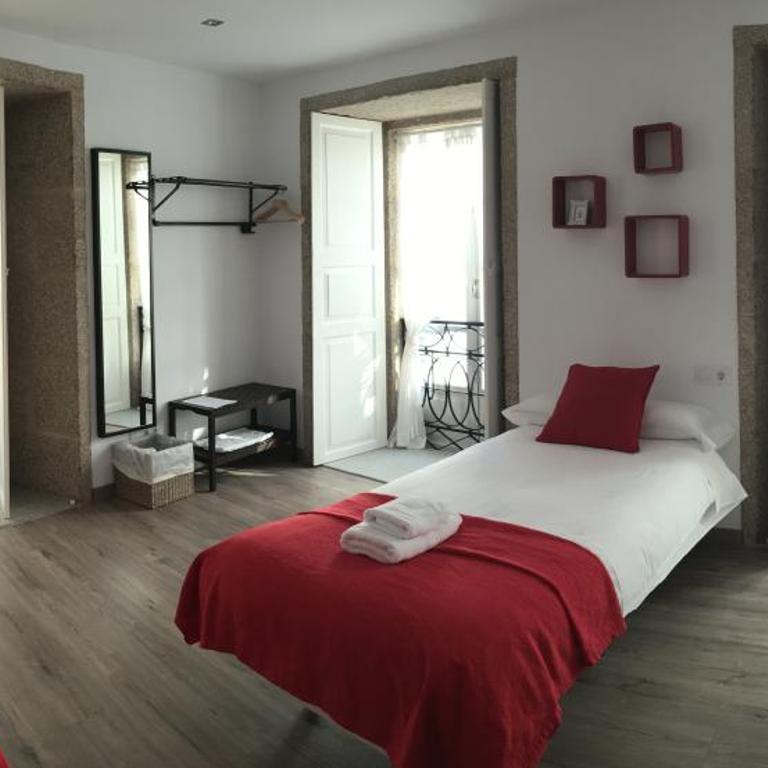 Pensión Residencia Fonseca - Habitación Doble con baño compartido - 2 camas - 9