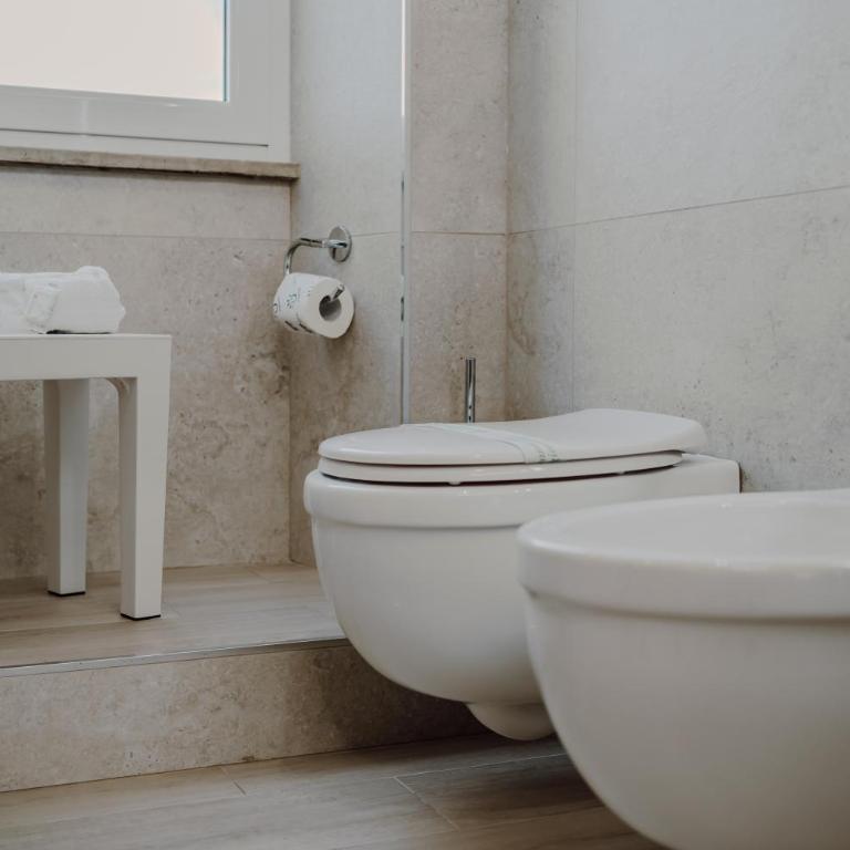 Domus Æterna - Re di Roma - Camera Matrimoniale con Bagno Privato - 10