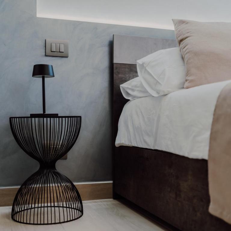 Domus Æterna - Re di Roma - Camera Matrimoniale con Bagno Privato - 9