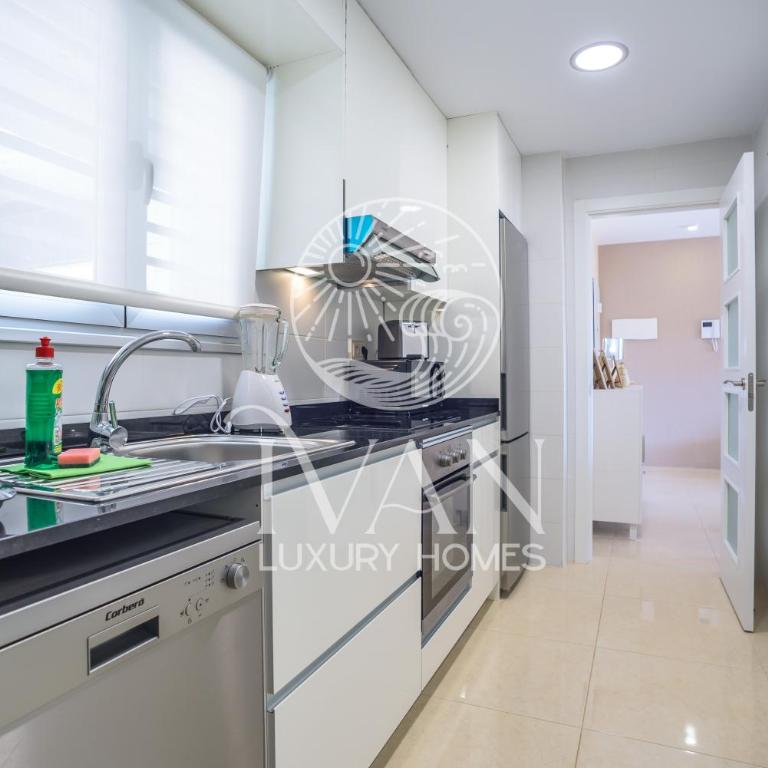 Casa Sierra Ivan Luxury Homes 10ªPlta Sur 1ªLínea - Apartamento de 2 dormitorios - 21