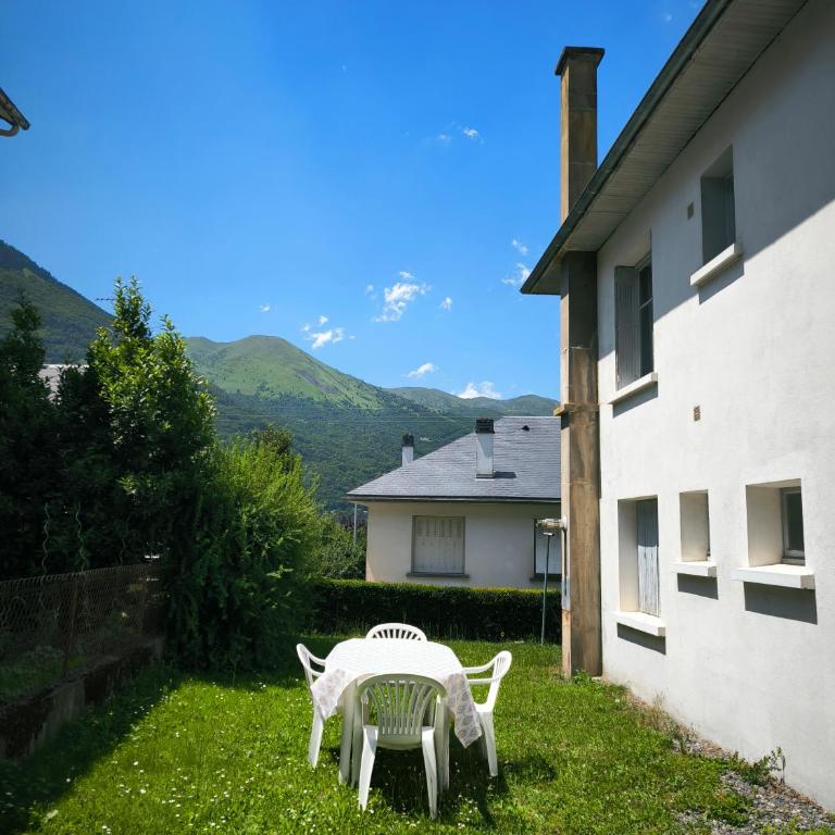 Appartement 4 pers, 3 pièces, en RDC d'une maison, à Luz Saint Sauveur, Hautes-Pyrénées - Maison 1 Chambre - 9