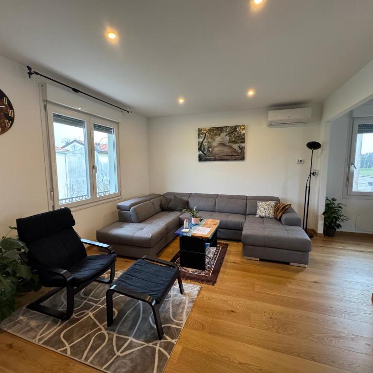 Appartamento moderno Netflix & Free Parking - Appartamento con 2 Camere da Letto - 4