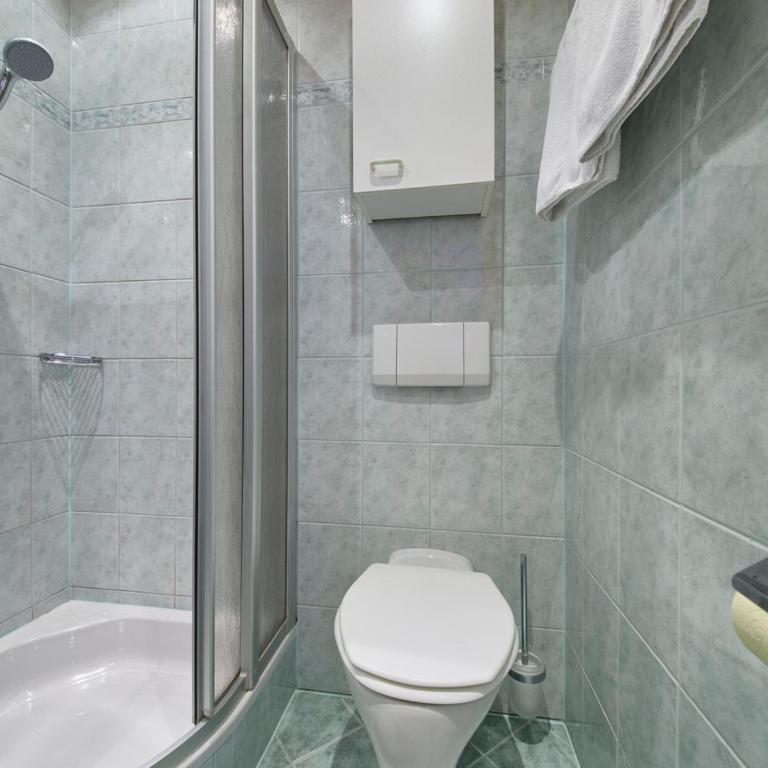 Haus Miller - Apartment mit 2 Schlafzimmern und Bergblick - 17