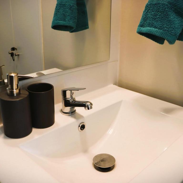HOM I Comodo Depto 2D2B 4PAX Parking Providencia FB106 - Apartamento - 16