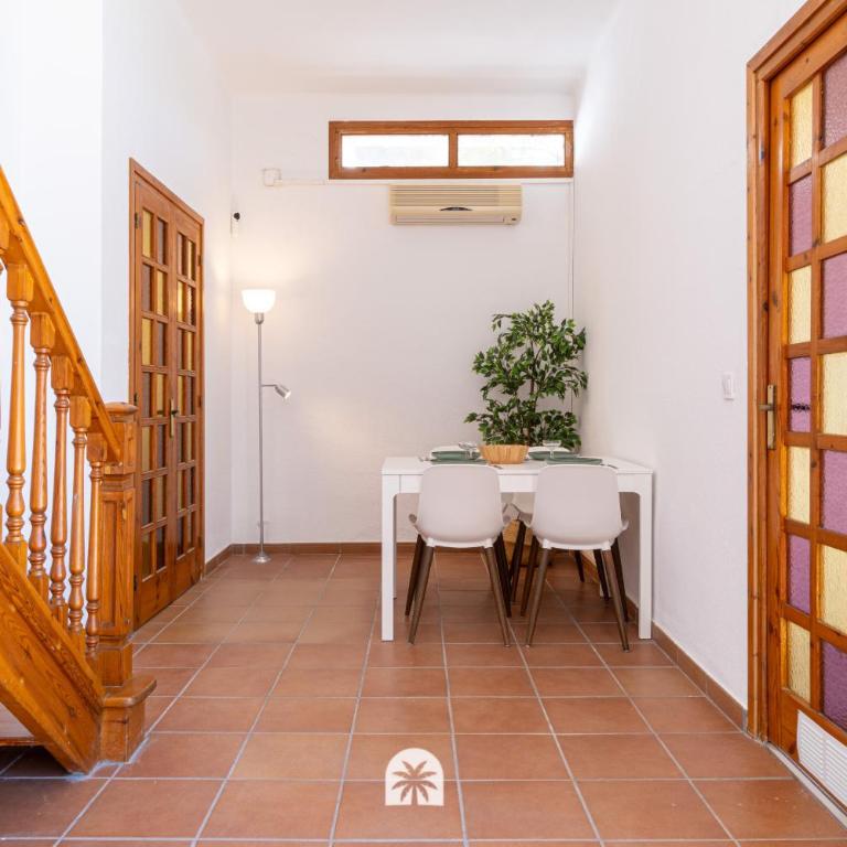 Mediterranean Way - Apartamento privado en villa compartida con piscina - Apartamento de 3 dormitorios - 36
