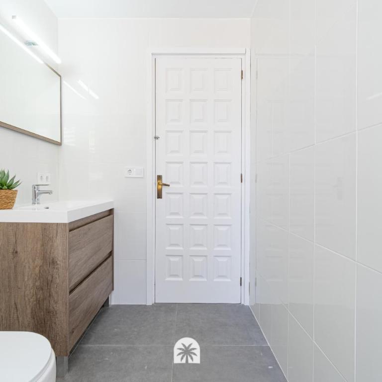 Mediterranean Way - Apartamento privado en villa compartida con piscina - Apartamento de 3 dormitorios - 43