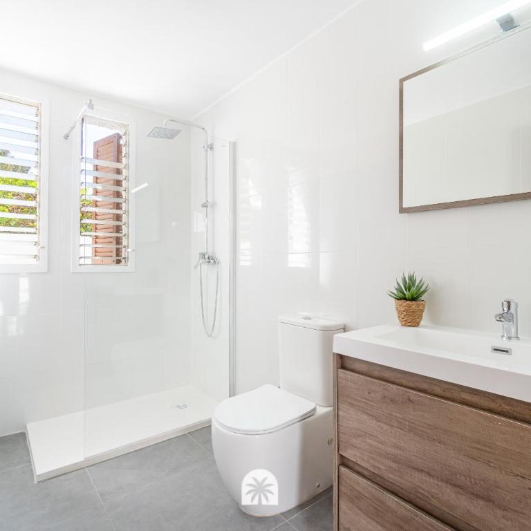 Mediterranean Way - Apartamento privado en villa compartida con piscina - Apartamento de 3 dormitorios - 40