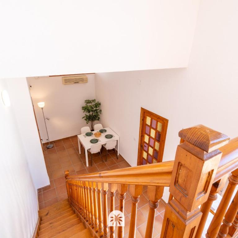 Mediterranean Way - Apartamento privado en villa compartida con piscina - Apartamento de 3 dormitorios - 45