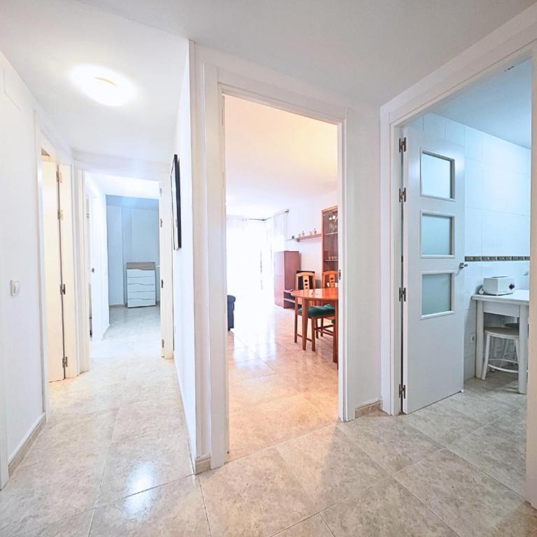 Apartamento tranquilo con jardín - Apartamento de 2 dormitorios - 2