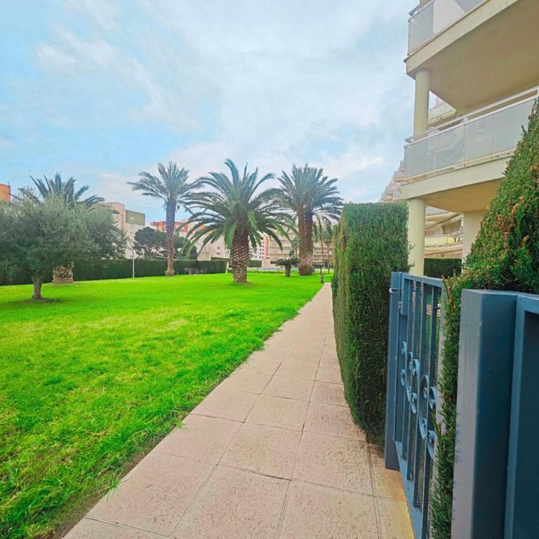 Apartamento tranquilo con jardín - Apartamento de 2 dormitorios - 7