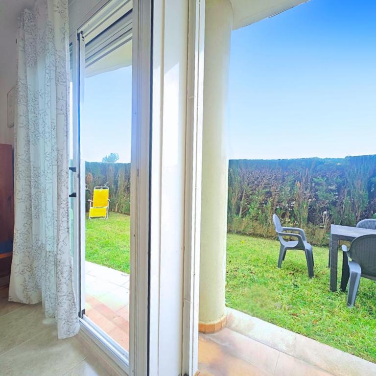 Apartamento tranquilo con jardín - Apartamento de 2 dormitorios - 17