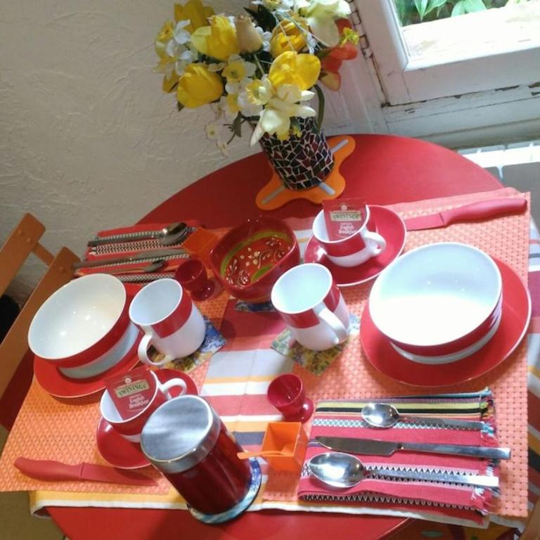 Romantic ideal young couple Portable aircon - Apartamento de 1 dormitorio - 2