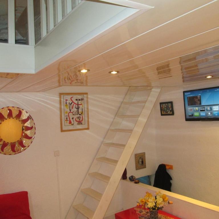Romantic ideal young couple Portable aircon - Apartamento de 1 dormitorio - 4