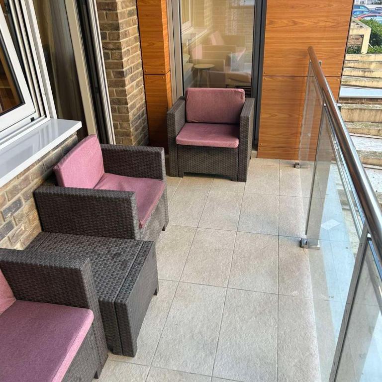A Blok A12 - One-Bedroom Apartment - 18