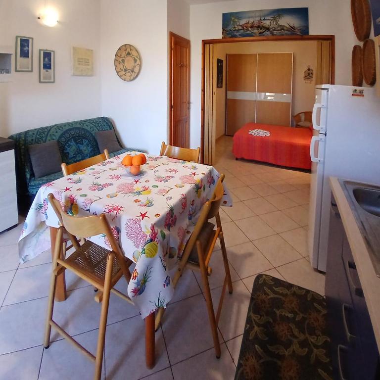 Le case di Lidia due appartamenti con piscina e accesso diretto al mare - Appartamento con 1 Camera da Letto e Vista Mare - 9