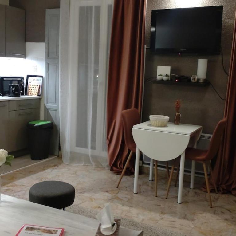 Joli duplex-mezzanine à Amélie-les-Bains - Appartement 1 Chambre - 13