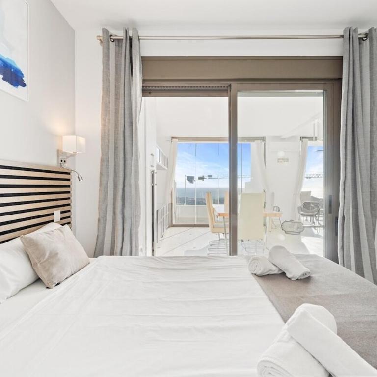 Chic Mijas Retreat with Pool & Terrace - RDR465 - Apartamento Estándar de 2 dormitorios - 13