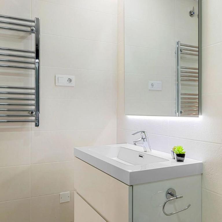 Flamenca I by ZANIS - Apartamento Premium de 3 dormitorios con balcón - 11