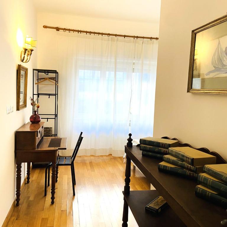Trastevere Avenida - Four-Bedroom Deluxe Apartment - 37