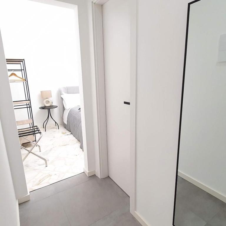 Akita Suite - Camera Matrimoniale con Bagno Privato - 8